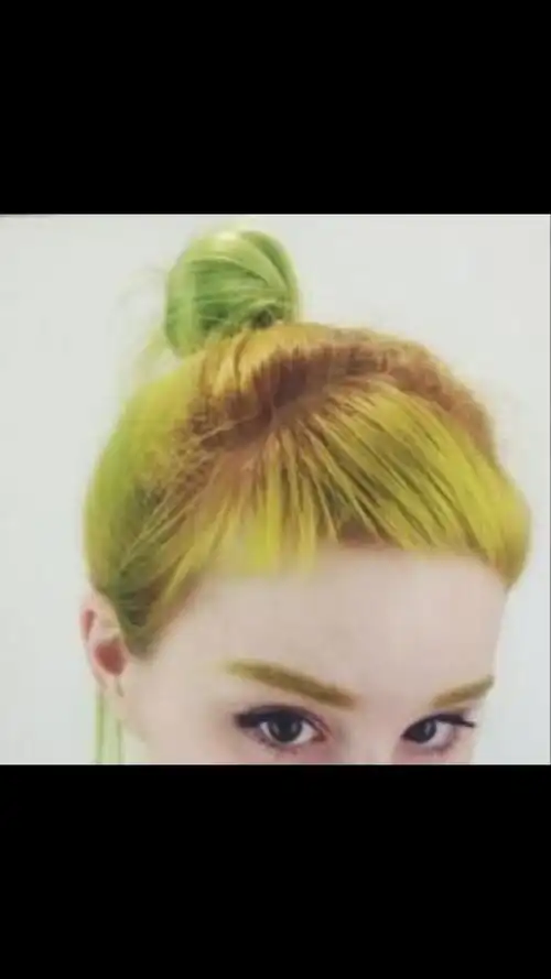 草黄色渐变染发绿色原宿刘海漂染发型