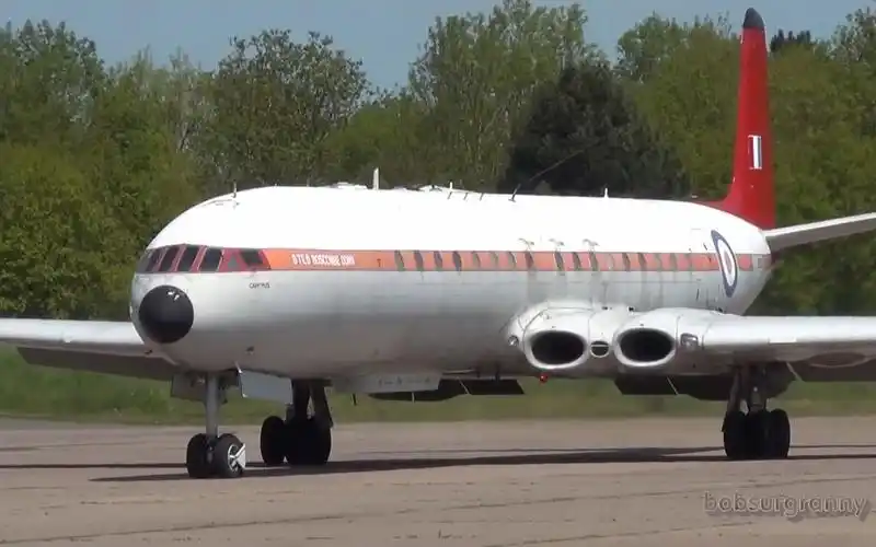 【活着的】第一种喷气式客机-彗星式