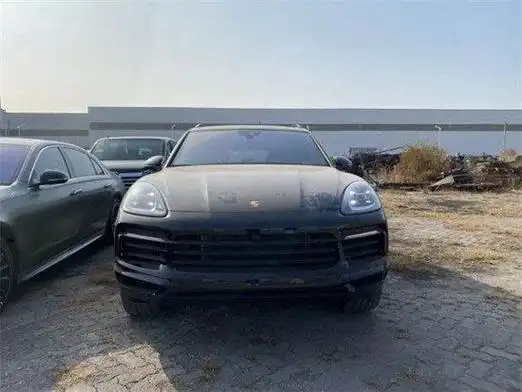 23款保时捷卡宴30豪华包全系仅80万起