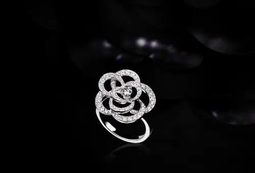chanel 山茶花系列钻戒