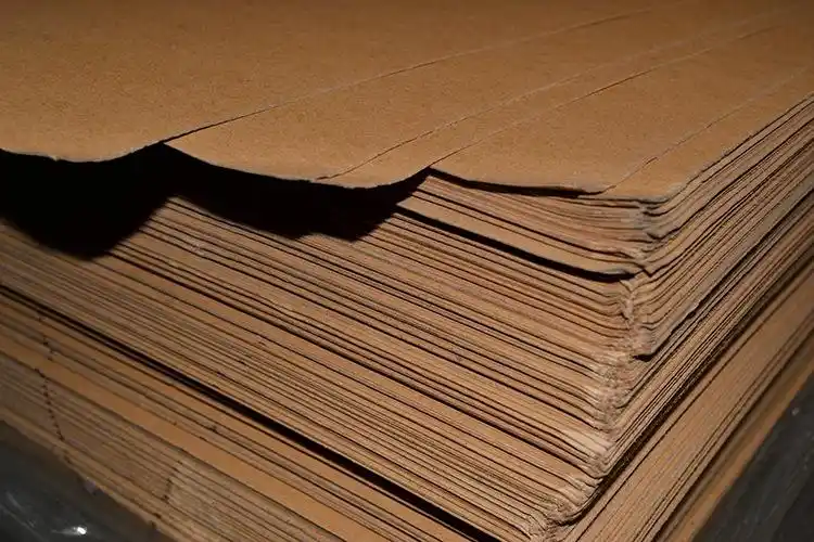 厂家直销 优质防潮棕色牛皮卡纸 供应牛皮卡包装用纸 批发