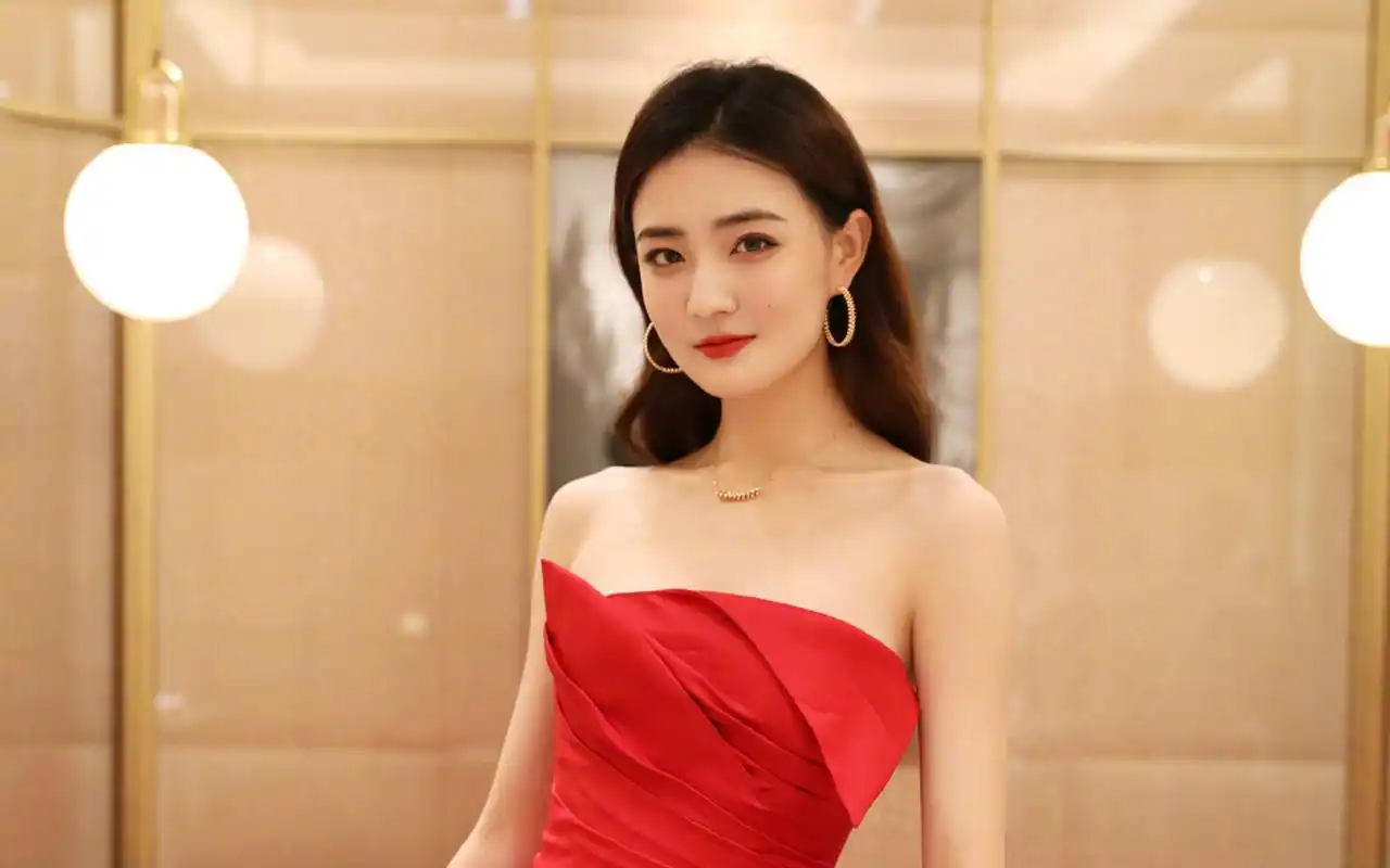 徐璐性感优雅写真图片桌面壁纸