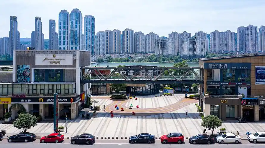 中建61梅溪湖中心梅澜坊商业街