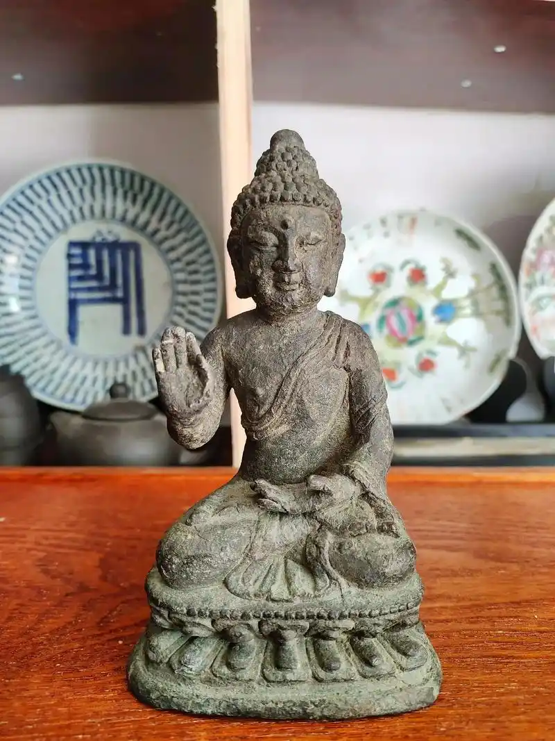 清代铜佛像,少见,完整品相!#下乡收老货 #老物件老情怀 # - 抖音