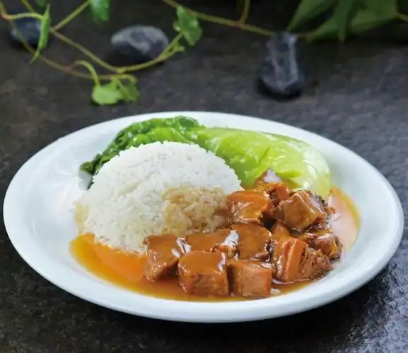 红烧牛腩饭18元