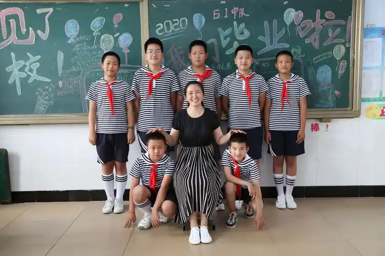 实验小学2020届一班毕业留念