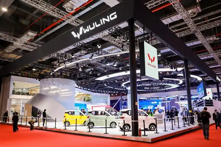 【智车网】【2021年4月19日】在2021上海国际车展上,五菱品牌以焕新之