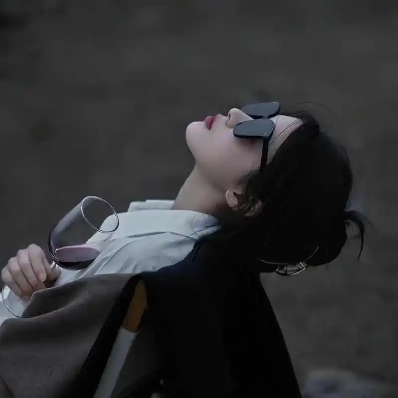 女生头像 #又美又飒 #我会努力的 - 抖音