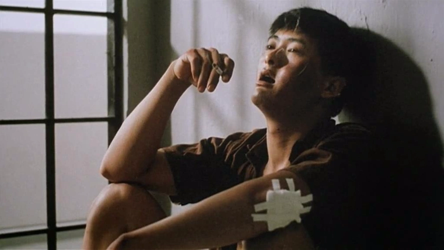 一个片段带你了解周润发电影《监狱风云1》.