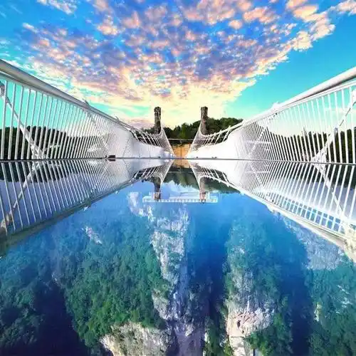 day3:张家界大峡谷玻璃桥>晚上返回张家界市区住宿.700_700