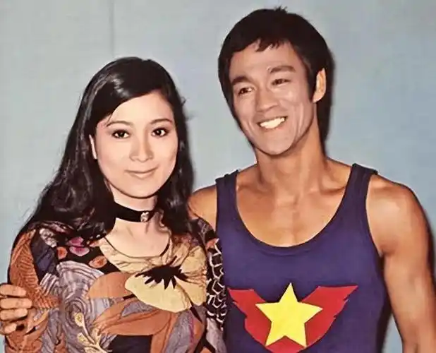 向华强的烦恼:优秀的大女儿不婚不育,宠爱的俩儿子却扶不上墙|向华强