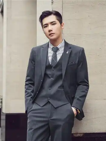 高端轻奢西服套装男条纹商务职业正装新郎伴郎服结婚男士西装三件套