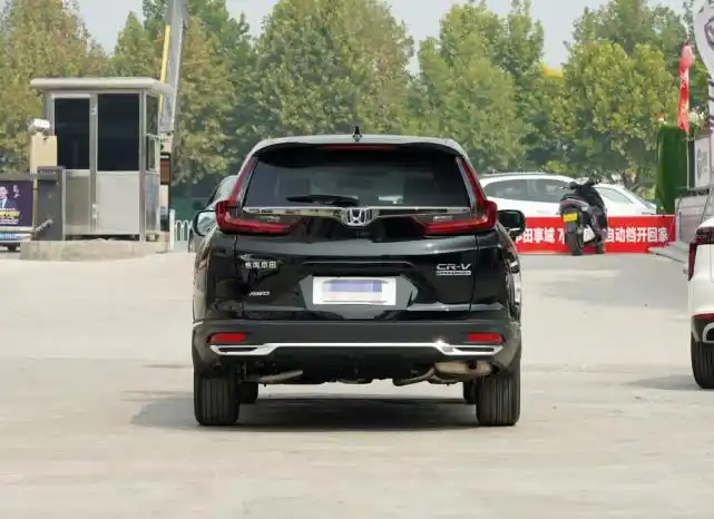 20万的预算选择什么车?本田crv,好看又实用,开着也体面|本田crv|suv