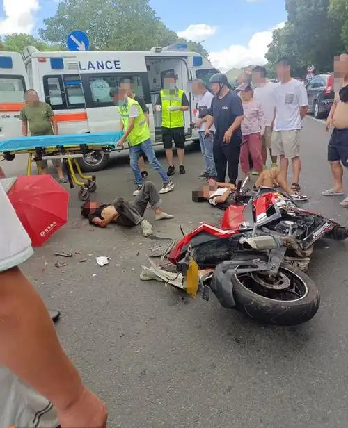 突发乐清一地惨烈车祸