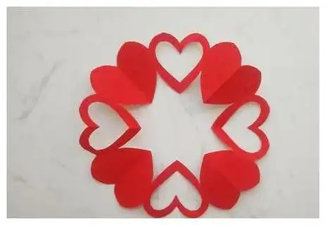 爱心剪纸怎么做过年窗花不用花钱买90秒学会心连心爱心窗花手工剪纸