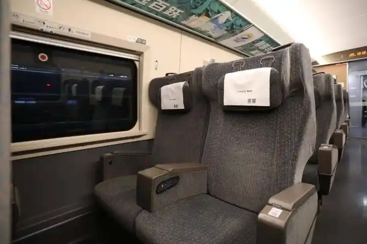 一等座二等座餐吧车及洗手台wifi覆盖标志智能座位显示屏带usb充电