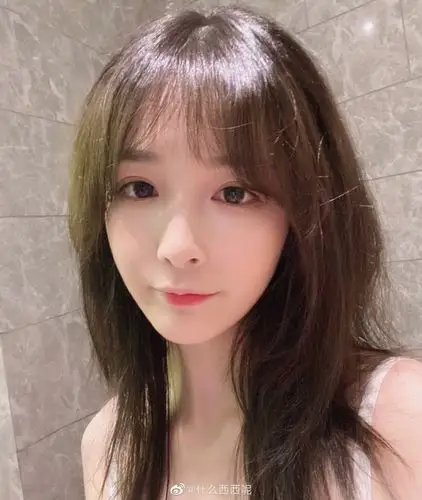 lng主场主持西西晒照时隔18个月之后的lpl