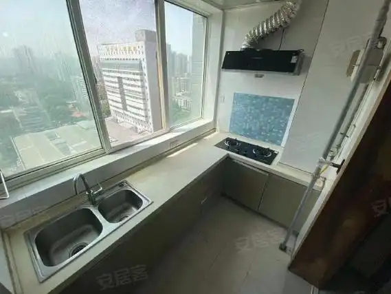 南稍门地铁口 省人民医院 中贸广场 华豪丽晶一室开间,碑林租房-西安