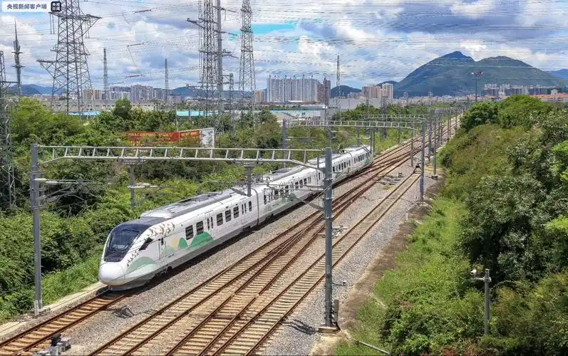海南环岛高铁明起实施新列车运行图_新闻_央视网(cctv.com)