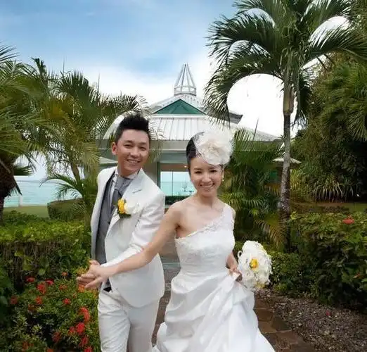 如果能重来还希望遇到董洁吗潘粤明6个字回应让人无言以对