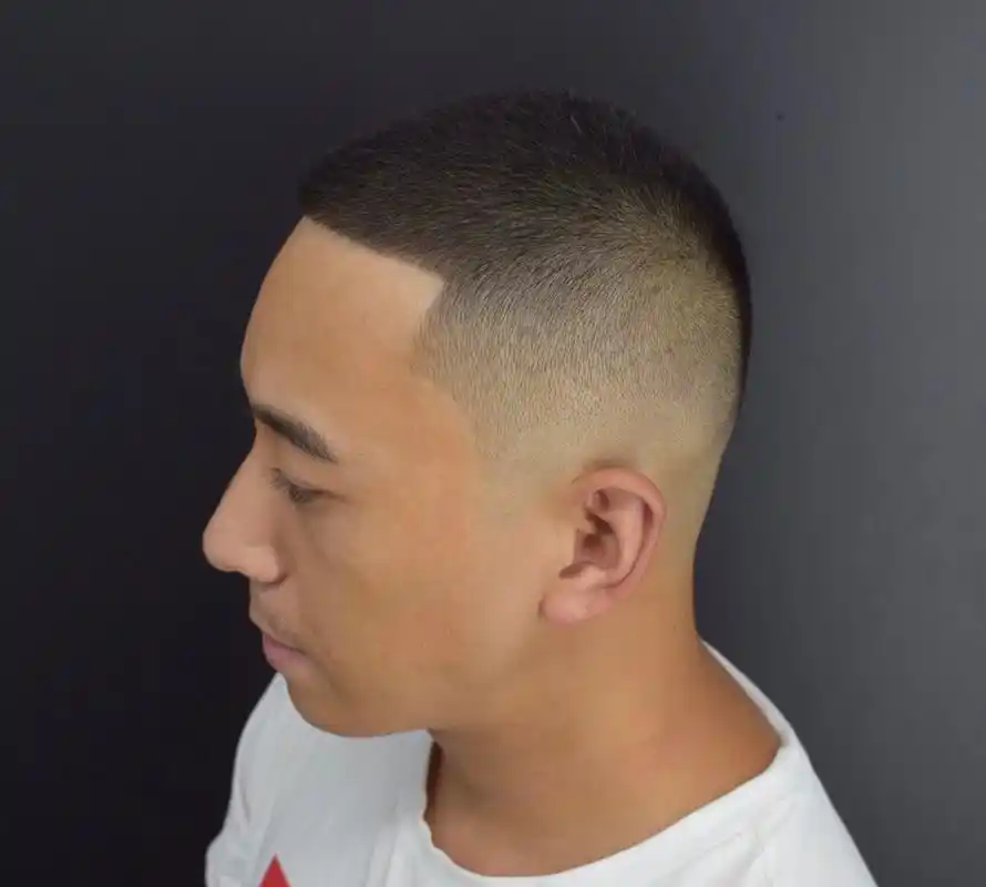 男生夏季最帅发型之一 寸头 圆寸 美式寸头|||想象在很多女生心中