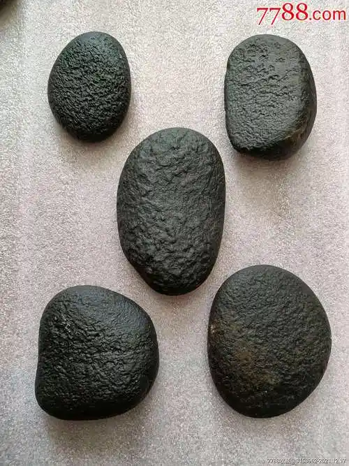 一组黑珍珠功能陨石-价格:100元-se84378991-其他奇石/岩石-零售-7788