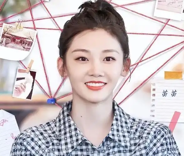 33岁苗苗挺二胎孕肚做早餐素颜出镜状态佳小酸奶正脸超像郑恺