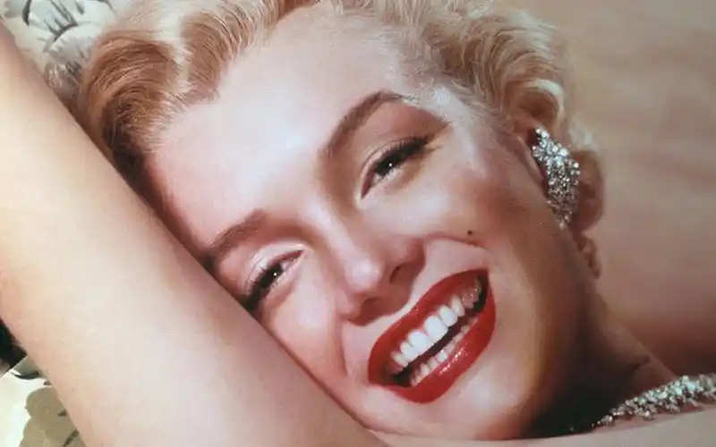 【lisa eldridge】玛丽莲·梦露——标志性妆容_哔哩哔哩_bilibili