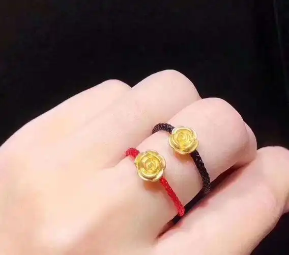 情人节礼物玫瑰花红绳编织戒指女人花编绳戒指磨砂工艺厂家批发