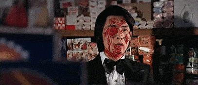 平均一分钟见鬼五次,表情包都不够用. 正面看见一张血肉模糊脸.