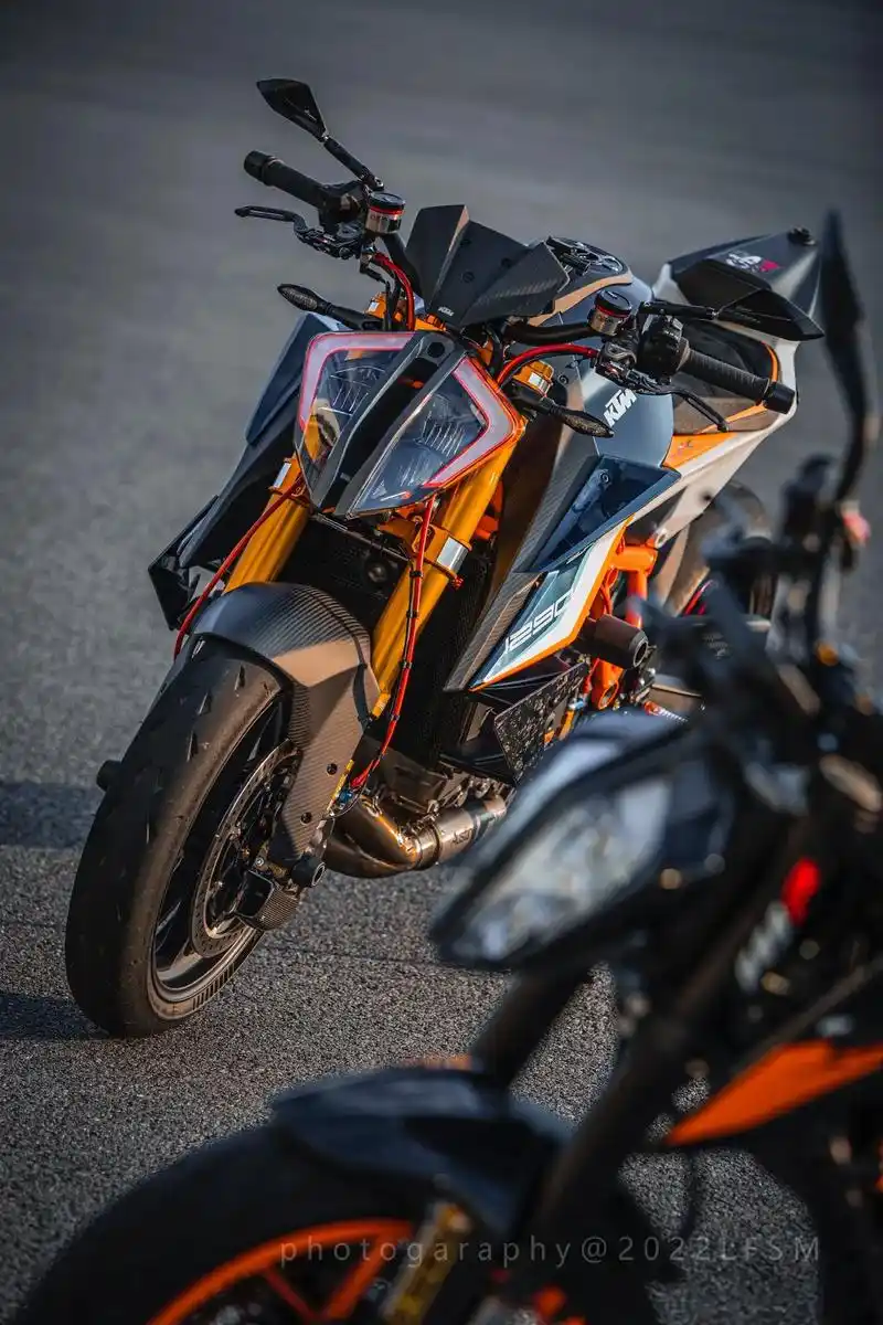 ktm 1290 sdr超级公爵.#机车摄影 #茂名 #摩托 - 抖音