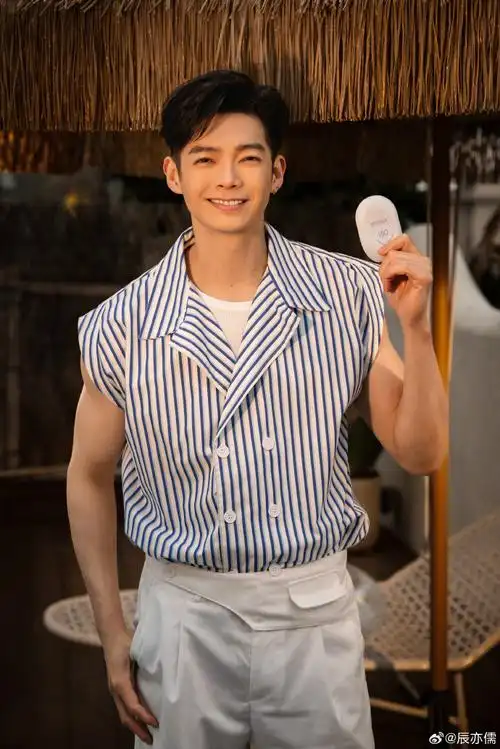 #辰亦儒##三八妇女节##三八女神节##三八妇女节快乐#