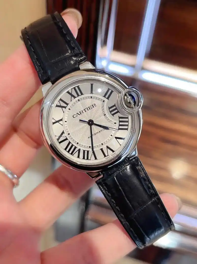 cartier卡地亚,蓝气球手表女 ⌚️卡地亚 型号:w6920085 · 系列