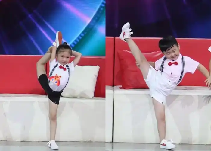 厉害了小学生!耍双节棍"左右腋下换手"最快1分钟能超过190次!