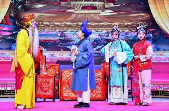 绵阳天青苑川剧团 "老戏"唱出"新花样"