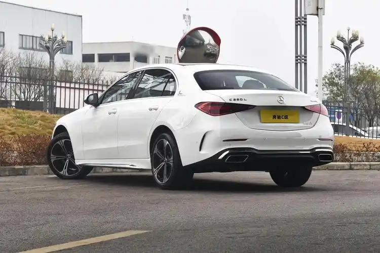 新款奔驰c级上市,全系涨价1600元,售价33.48-38.06万元_太平洋号