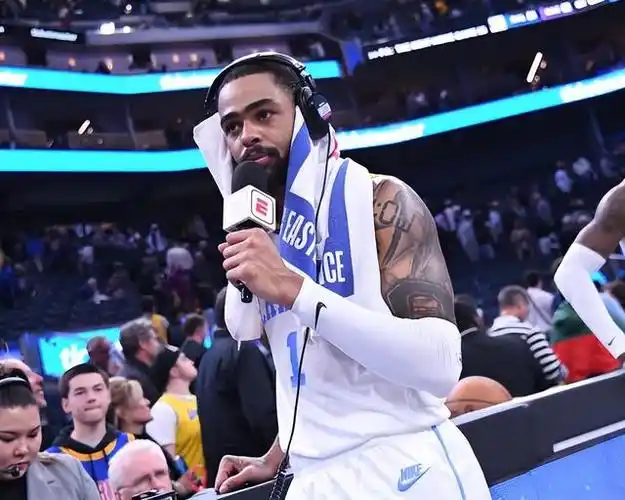 espn记者adrian wojnarowski在节目中谈到了湖人新援丹吉洛-拉塞尔(d