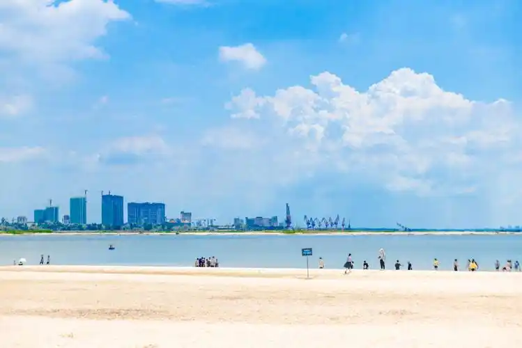 金沙湾海滨浴场