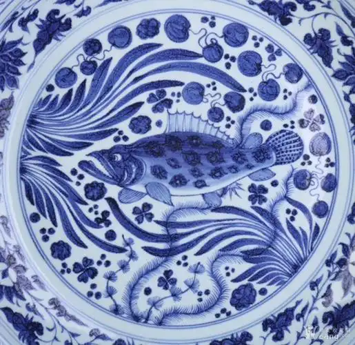 青花鱼藻纹赏盘