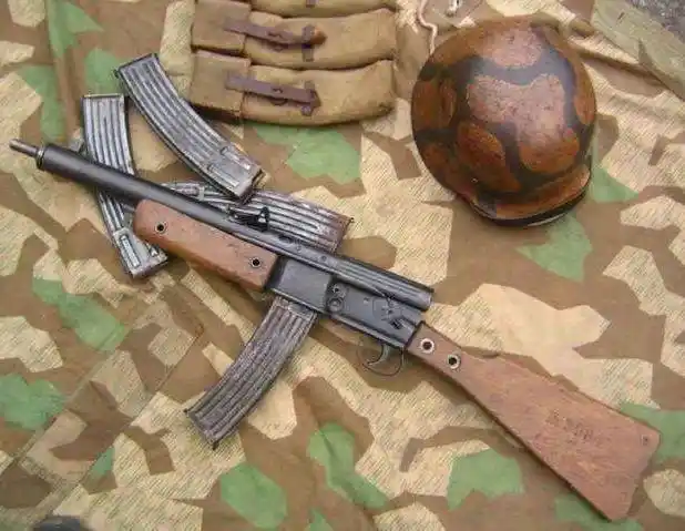 希特勒的人民冲锋队装备和训练有多差98k步枪都是奢侈品