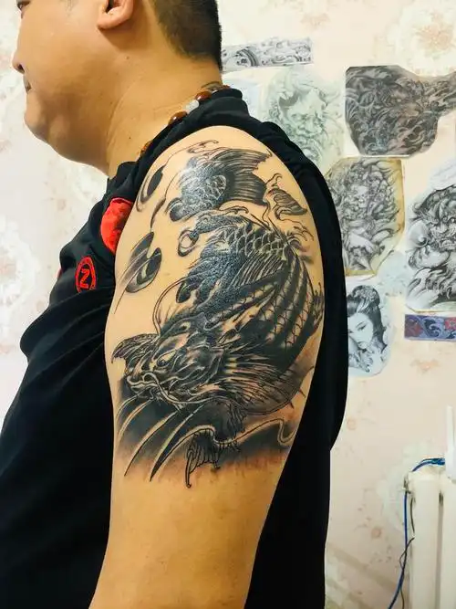 鱼化龙_纹身图案手稿图片_李勇的纹身作品集