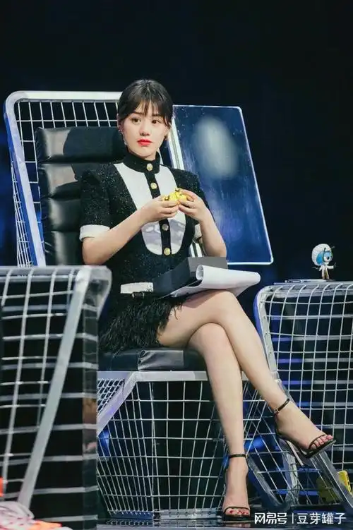 马思纯美腿写真合集双腿又直又长妥妥的腿精一枚