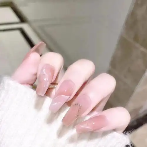 奶茶冰透色系上班族必选美甲