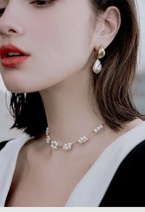 戴上项链是接受_广州市鸿业首饰有限公司