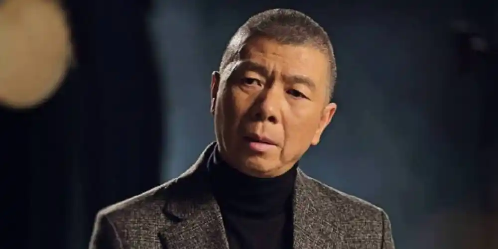 072009年,手握华谊兄弟原始股的冯小刚因为其挂牌上市