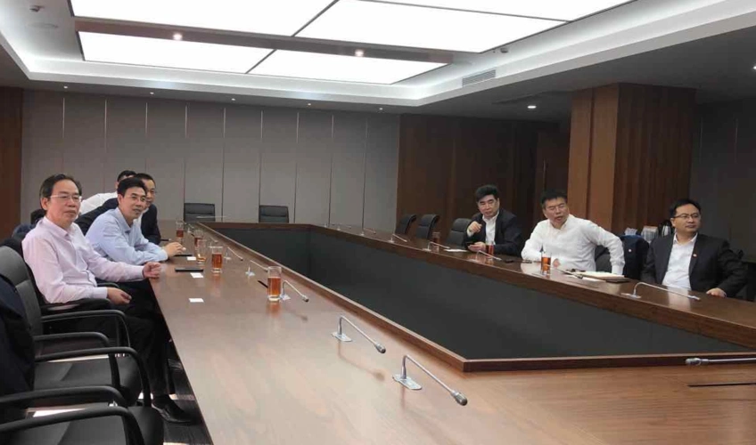 田卫国拜会东华能源董事长王铭祥