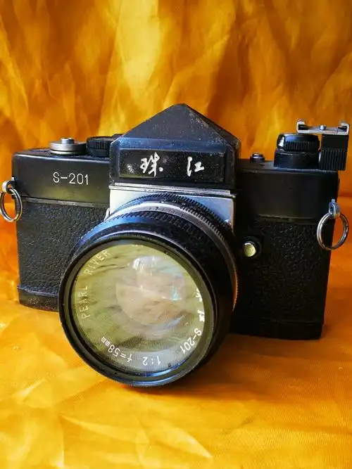 60年代摄像机和照相机当时酷爱旅游全国各地和出国的游览开饱眼福了心