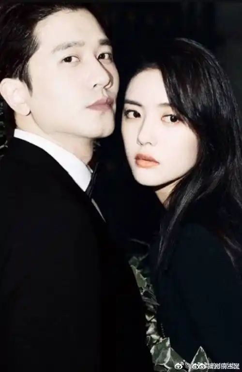 蔡文静彭冠英芭莎大片