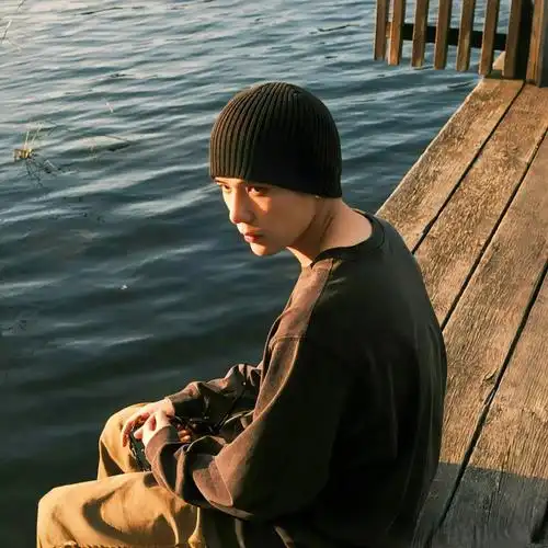 share有故事感的王安宇头像#头像#