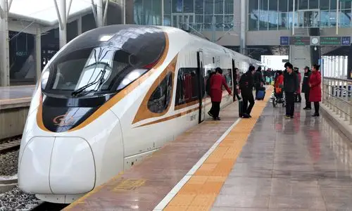 汕汕高铁建成后,将推动汕头与大湾区形成一小时交通圈